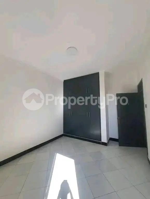 1 bedroom mini flat  Apartment Block Apartment for rent Bunga Gaba road  Gabba Kampala Central - 3