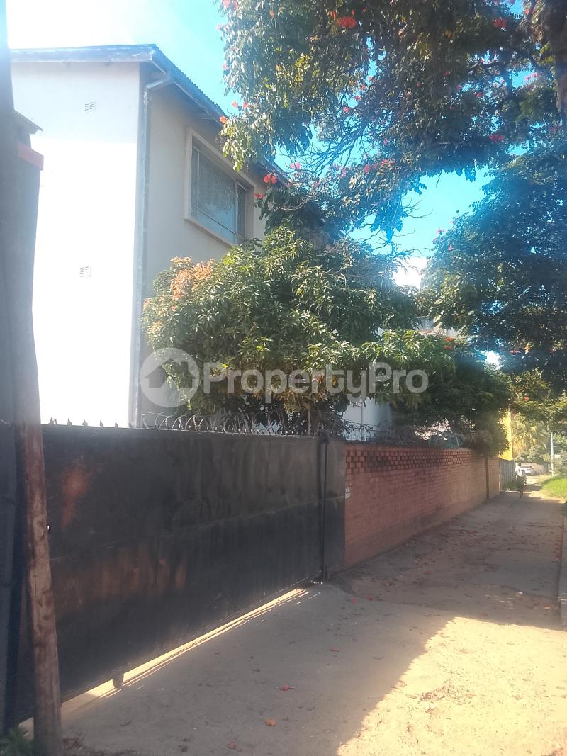 1 bedroom mini flat  Flats & Apartments for rent Seventh Street, Harare City Centre Harare CBD Harare - 3