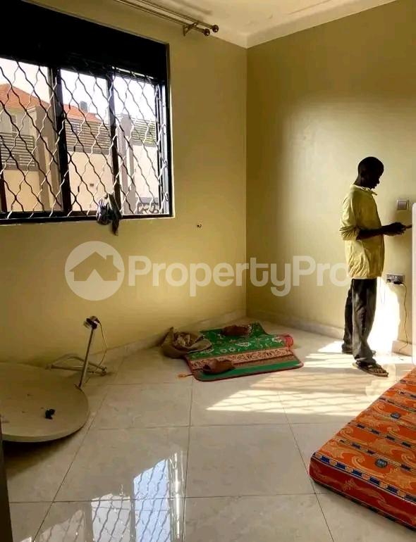 1 bedroom mini flat  Apartment Block Apartment for rent Kigo serina road Gabba Kampala Central - 4