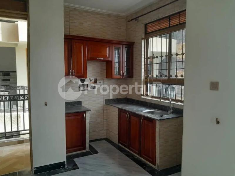 1 bedroom mini flat  Bungalow Apartment for rent Kira kyaliwajara  Kira Wakiso Central - 4