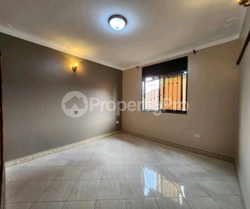 1 bedroom mini flat  Apartment Block Apartment for rent Komaboga kisasi road  Kisaasi Kampala Central - 6
