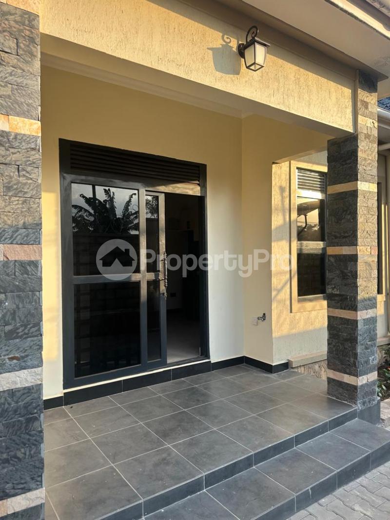 1 bedroom mini flat  Bungalow Apartment for rent Kumunana off gayaza road  Gayaza Wakiso Central - 0