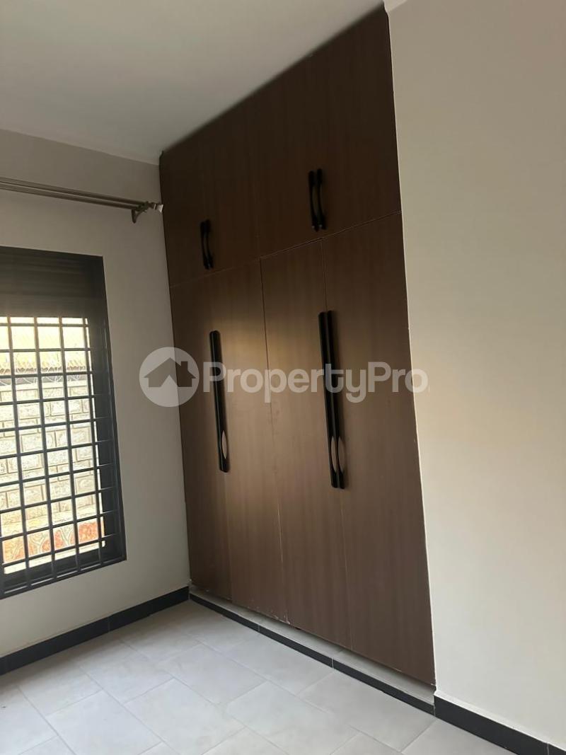 1 bedroom mini flat  Bungalow Apartment for rent Kumunana off gayaza road  Gayaza Wakiso Central - 4