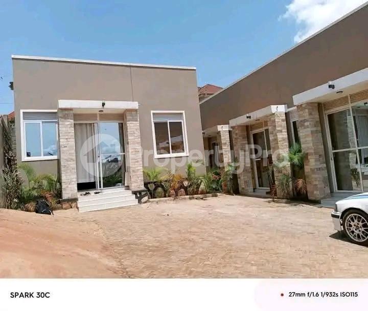 1 bedroom mini flat  Bungalow Apartment for rent Kyanja kisasi road Kisaasi Kampala Central - 2