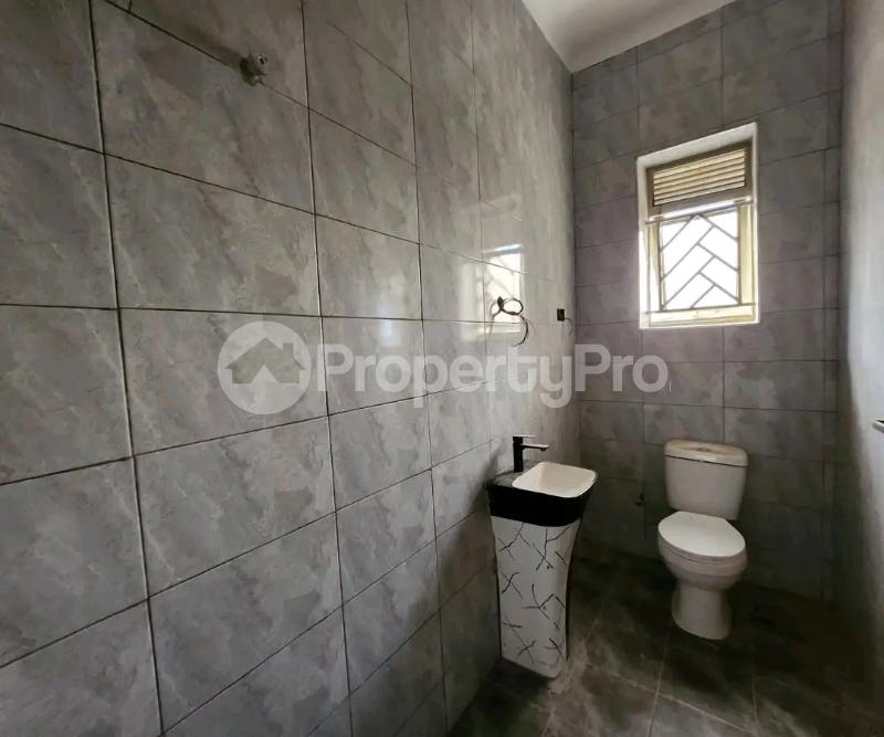 1 bedroom mini flat  Apartment Block Apartment for rent Kyanja kisasi road Kisaasi Kampala Central - 3