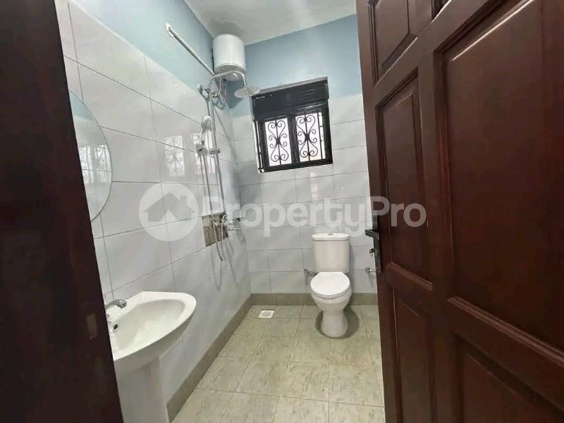 1 bedroom mini flat  Bungalow Apartment for rent Seeta Nyenje Goma Mukono Central - 4