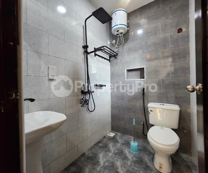 1 bedroom mini flat  Apartment Block Apartment for rent Kisaasi road Kisaasi Kampala Central - 2