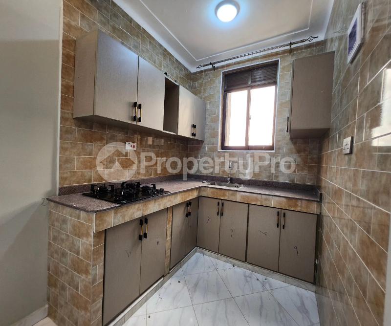 1 bedroom mini flat  Apartment Block Apartment for rent buwaate road Wakiso Central - 4