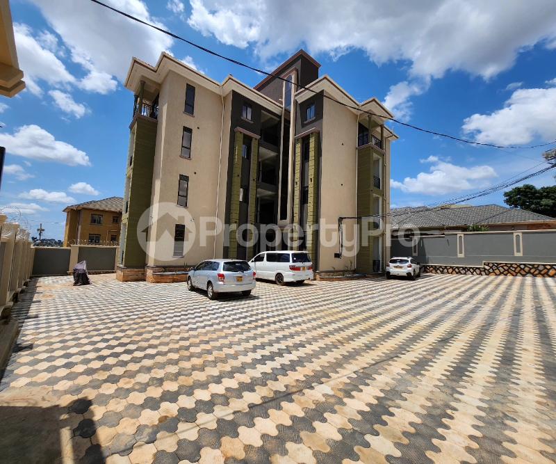 1 bedroom mini flat  Apartment Block Apartment for rent buwaate road Wakiso Central - 9