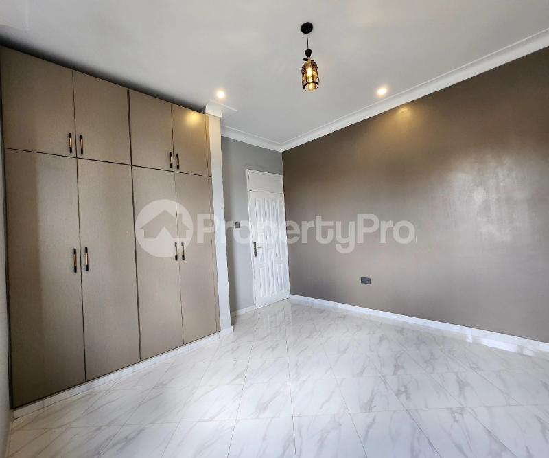 1 bedroom mini flat  Apartment Block Apartment for rent buwaate road Wakiso Central - 0