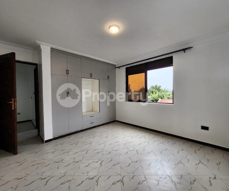 1 bedroom mini flat  Apartment Block Apartment for rent Kisaasi road Kisaasi Kampala Central - 2