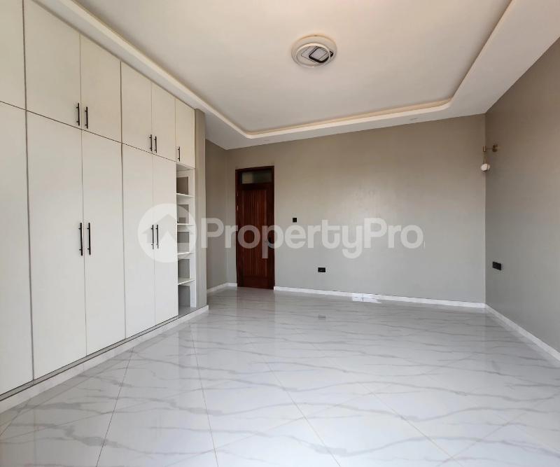 1 bedroom mini flat  Apartment Block Apartment for rent Kisaasi road Kisaasi Kampala Central - 11