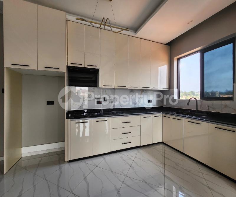 1 bedroom mini flat  Apartment Block Apartment for rent Kisaasi road Kisaasi Kampala Central - 2