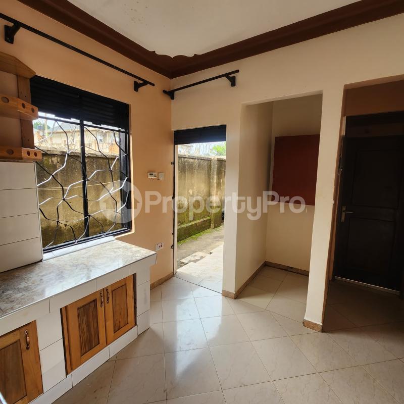 1 bedroom mini flat  Bungalow Apartment for rent Kira road Kira Wakiso Central - 5