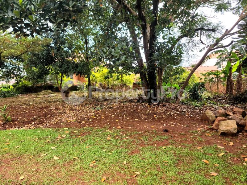 Land for sale Mutungo hill Luzira Kampala Central - 1