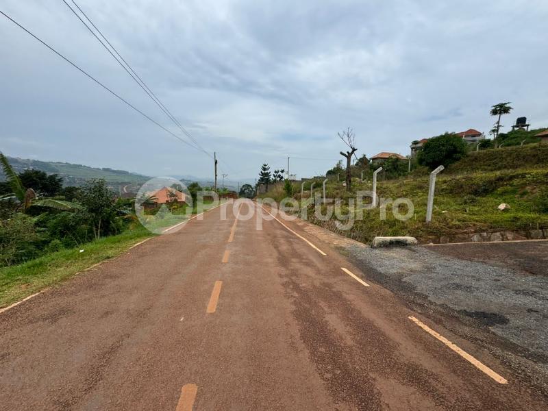 Land for sale Bwebajja alright estate  Kampala Central Kampala Central - 0