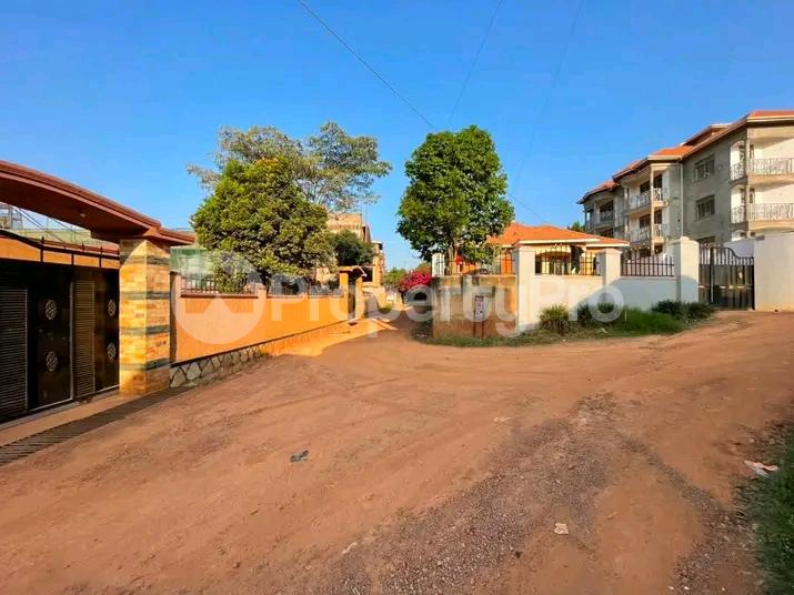 Land for sale Kira road  Kampala Central Kampala Central - 0