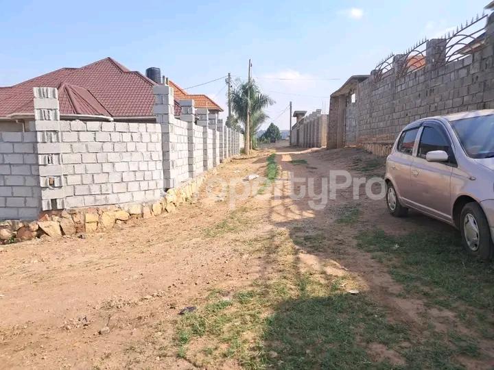 Land for rent Kasangati road  Kampala Central Kampala Central - 3