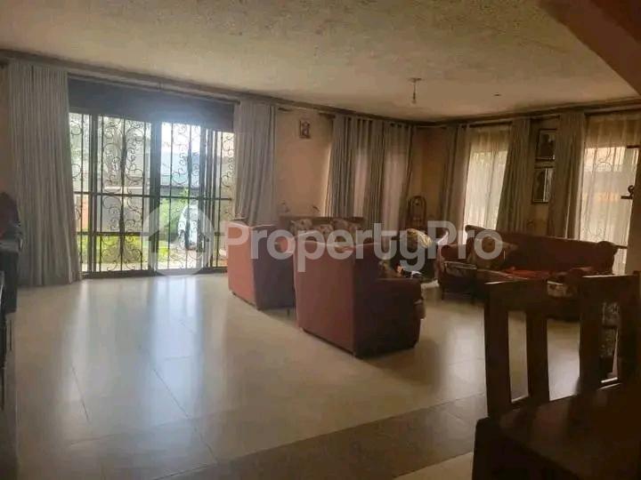 3 bedroom Villa for sale Naalya kimbejja road Kampala Central Kampala Central - 7