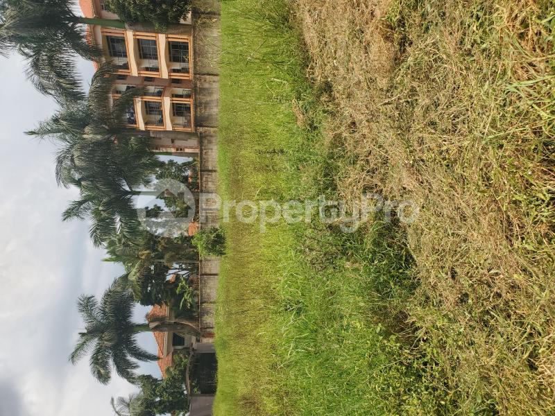 Land for rent Kulambiro mutuba police junction.  Nakawa Kampala Central - 13