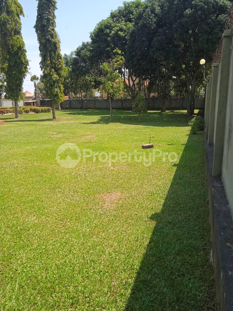 6 bedroom Apartment Block Apartment for rent Entebbe Kampala Central Kampala Central - 2