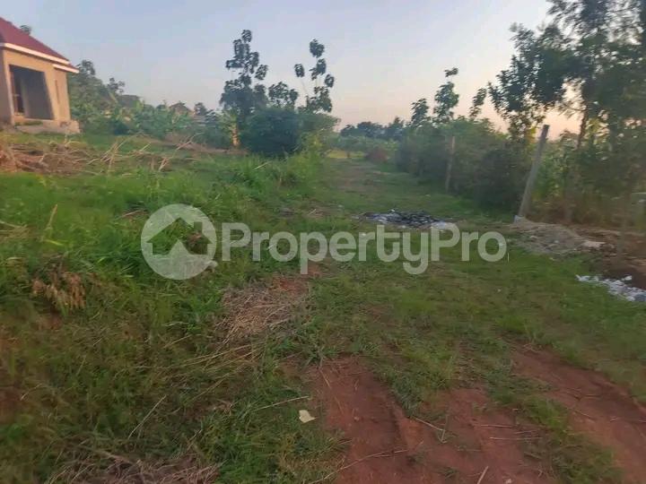 Land for sale Namugongo road  Kampala Central - 0