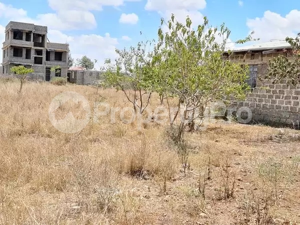 Land for sale Syokimau Nairobi