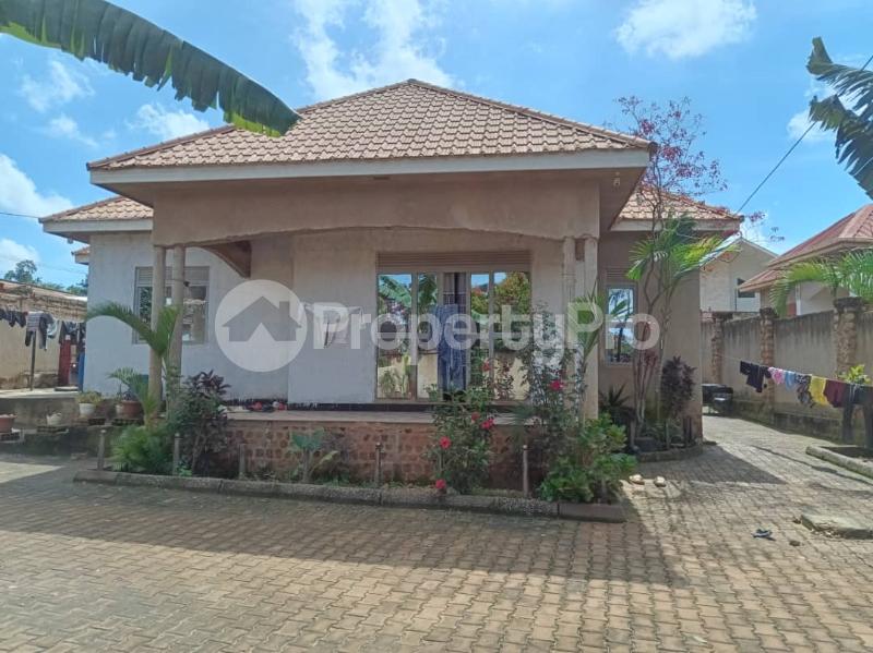3 bedroom Bungalow Apartment for sale Seeta namugongo road  Kampala Central - 3