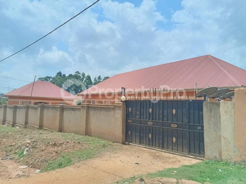 1 bedroom mini flat  Apartment for sale Seeta town mukono road  Goma Mukono Central - 4