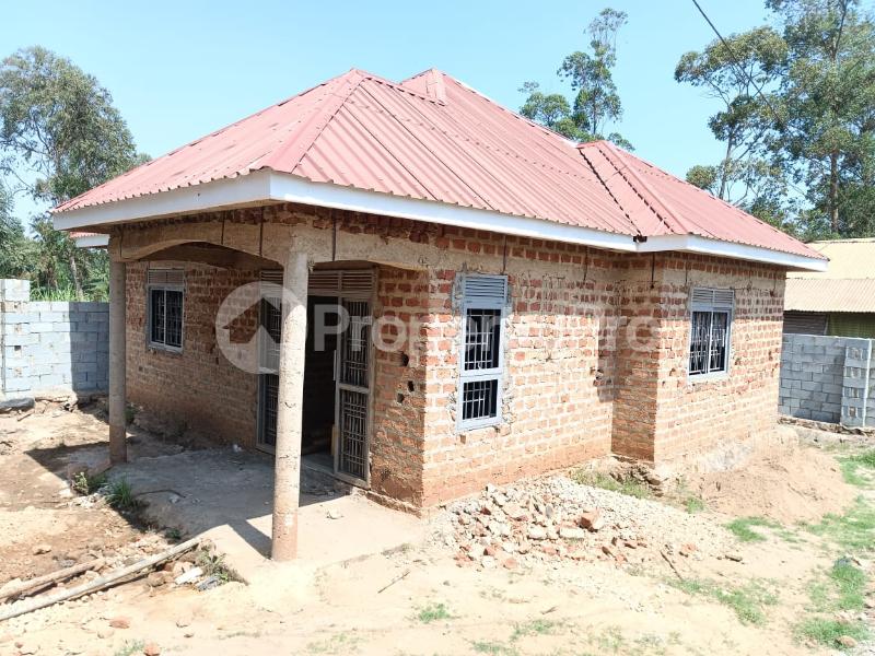 3 bedroom Villa for sale Kira bulindo road Kira Wakiso Central - 1