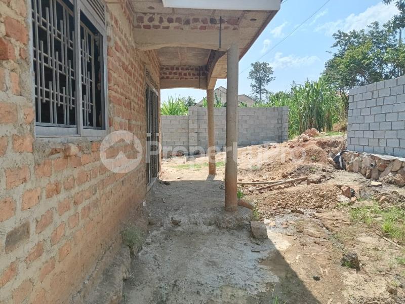 3 bedroom Villa for sale Kira bulindo road Kira Wakiso Central - 5
