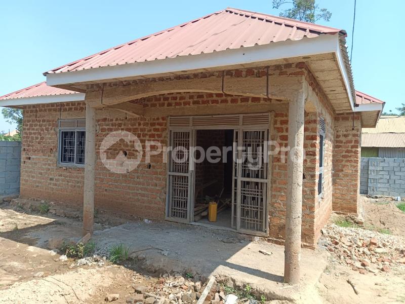 3 bedroom Villa for sale Kira bulindo road Kira Wakiso Central - 2