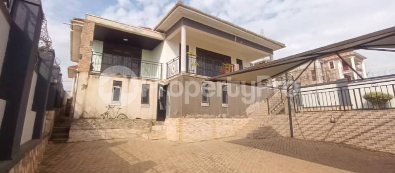4 bedroom Villa for sale Namugongo sonde town hill view estate  Kira Wakiso Central - 5