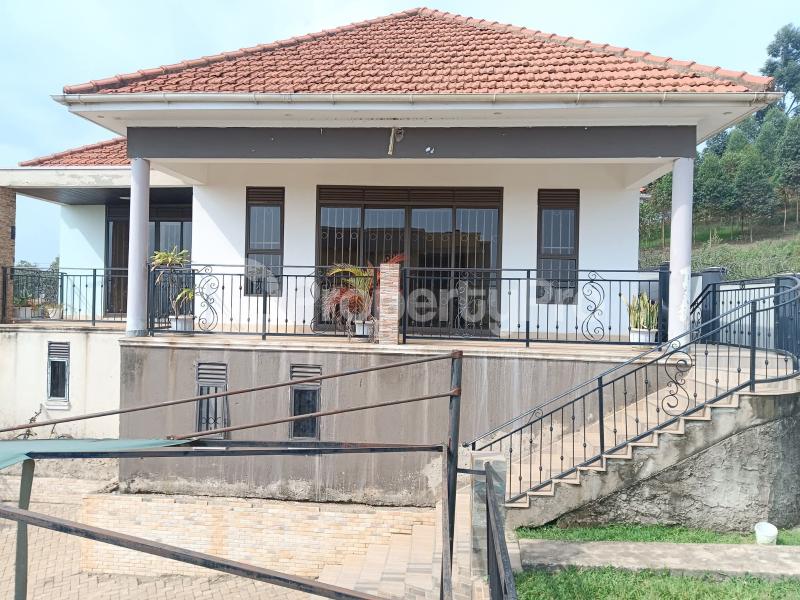 4 bedroom Villa for sale Namugongo sonde town hill view estate  Kira Wakiso Central - 2