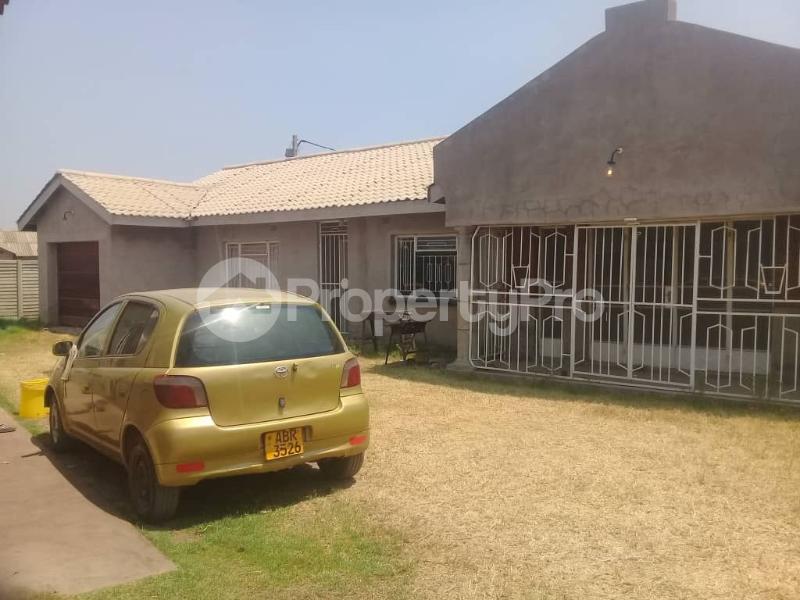 3 bedroom Houses for sale Norton Mashonaland West (PID 1AAED