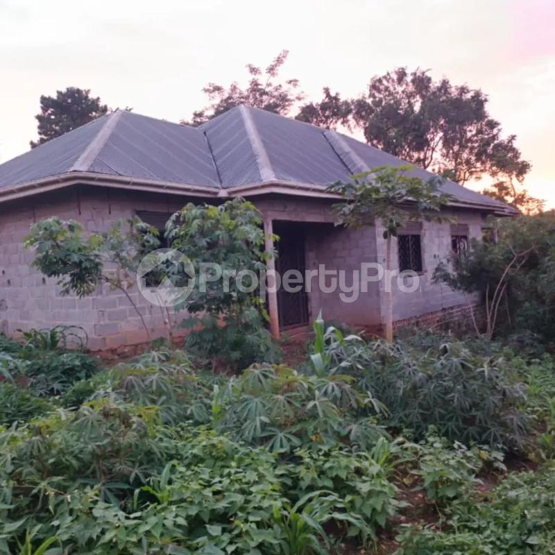 2 bedroom Villa for sale Kira nsasa nabusugwe lane Kira Wakiso Central - 1