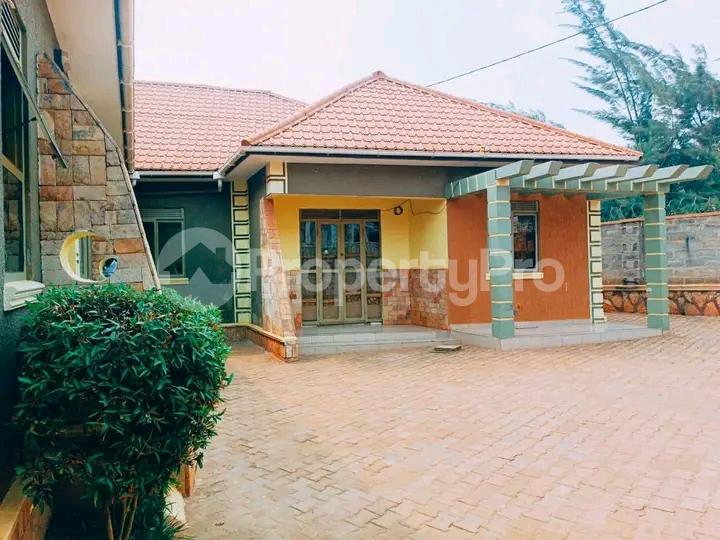2 bedroom Apartment for sale Kira road  Kira Wakiso Central - 3