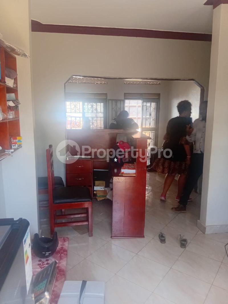 3 bedroom Villa for sale Garuga Entebbe road  Kampala Central Kampala Central - 6