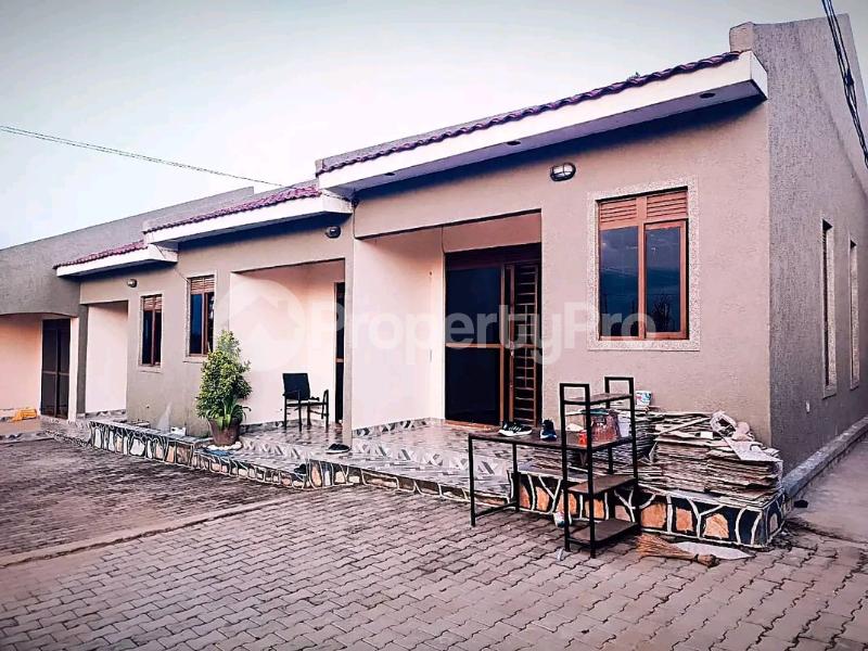3 bedroom Bungalow Apartment for sale Kira Nsasa Kira Wakiso Central - 1