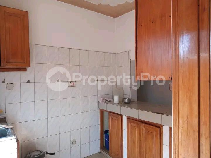 5 bedroom Bungalow Apartment for sale Kisaasi road  Kampala Central Kampala Central - 11