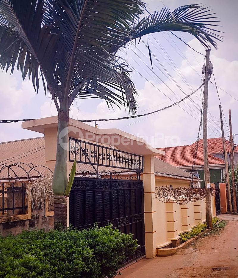 1 bedroom mini flat  Apartment for sale Kyaliwajjala road  Kampala Central Kampala Central - 3
