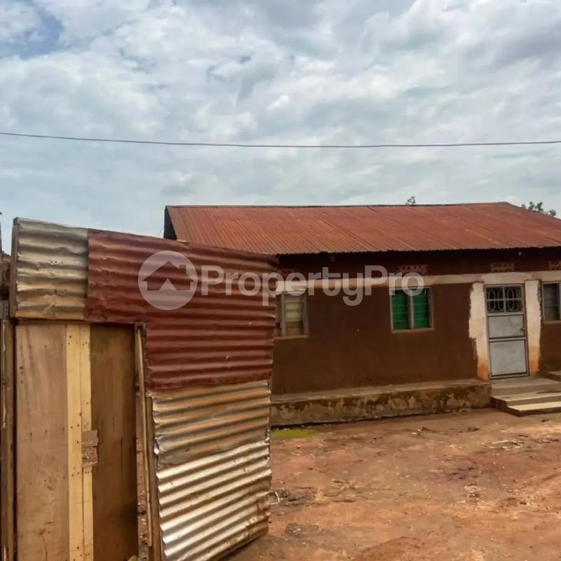 Villa for sale Bweyogerere jokasi Kampala Central Kampala Central - 3