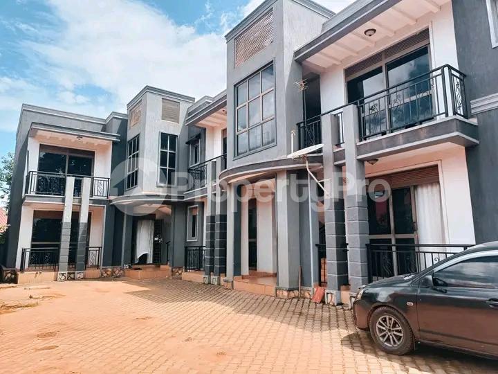 1 bedroom mini flat  Apartment Block Apartment for sale Bweyogerere butto Kampala Central Kampala Central - 5