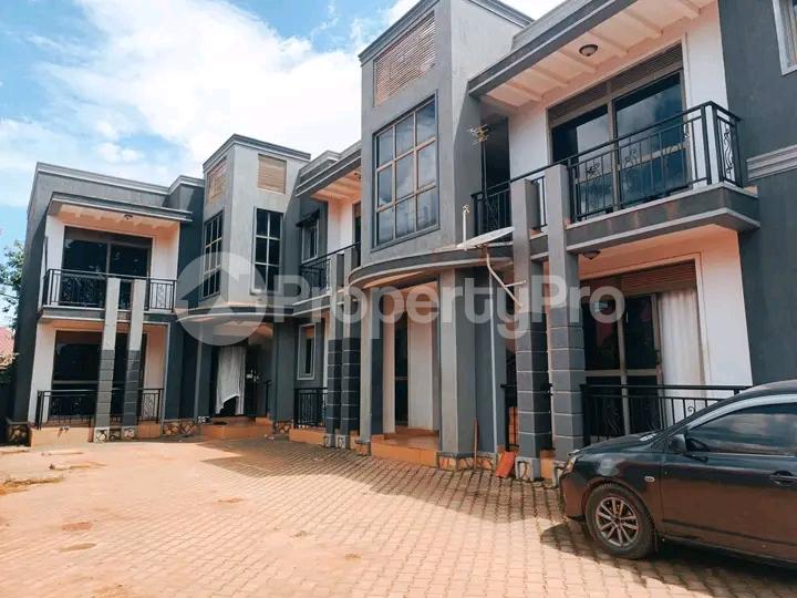 1 bedroom mini flat  Apartment Block Apartment for sale Bweyogerere butto Kampala Central Kampala Central - 2