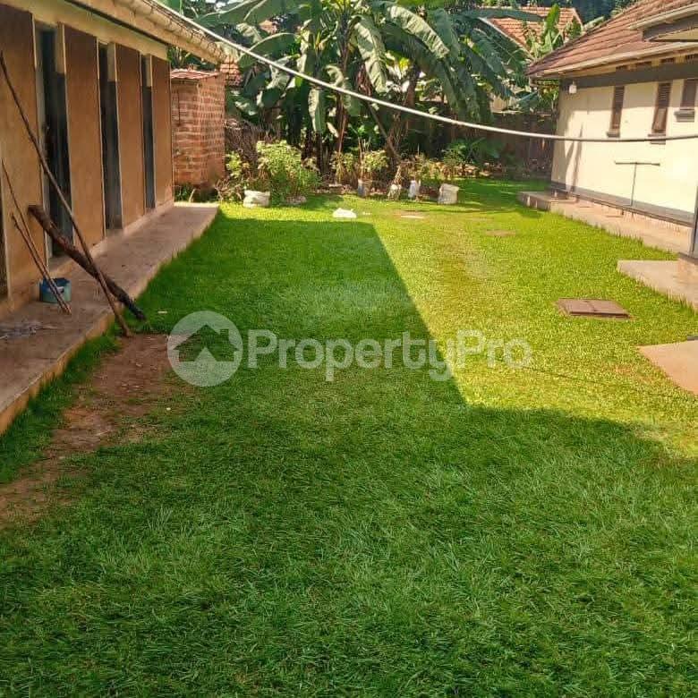 Land for sale Mbuya mutungo hill Kampala Central Kampala Central - 3