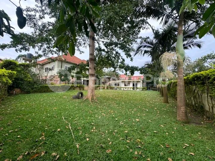 4 bedroom Bungalow Apartment for sale Najjera road  Kampala Central - 5