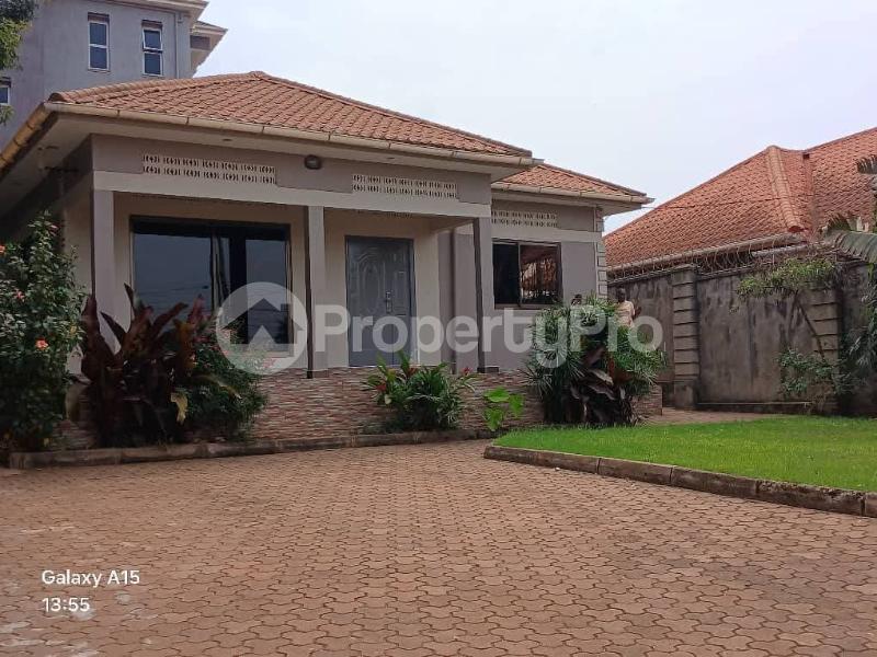 4 bedroom Villa for sale Buwate road  Kira Wakiso Central - 0