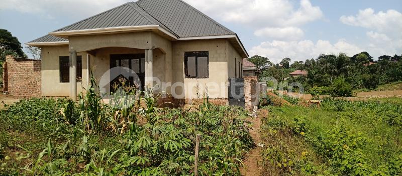 Land for sale Seeta town namugongo road  Goma Mukono Central - 3