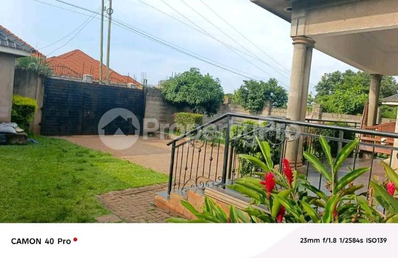 4 bedroom Villa for sale Kira parliamentary circle estate  Kira Wakiso Central - 6