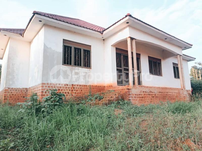 3 bedroom Bungalow Apartment for sale Kira road  Kampala Central Kampala Central - 2